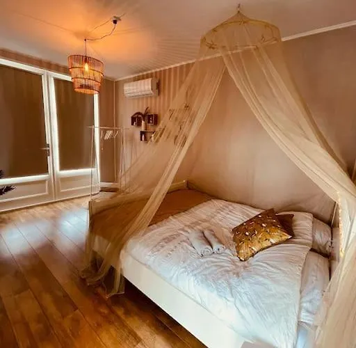 Daire With Private Pool & Jacuzzi *