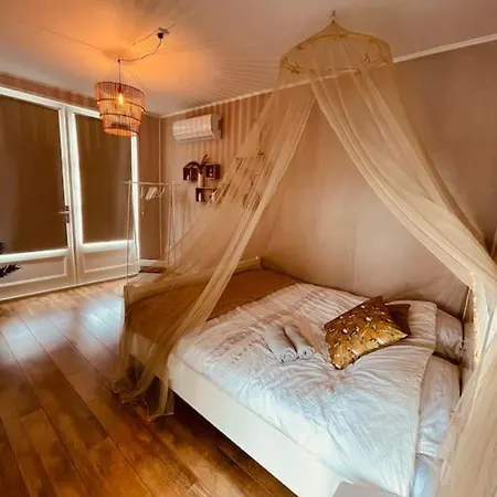 아파트 With Private Pool & Jacuzzi *